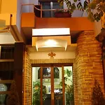 Kruja 3* 地拉那