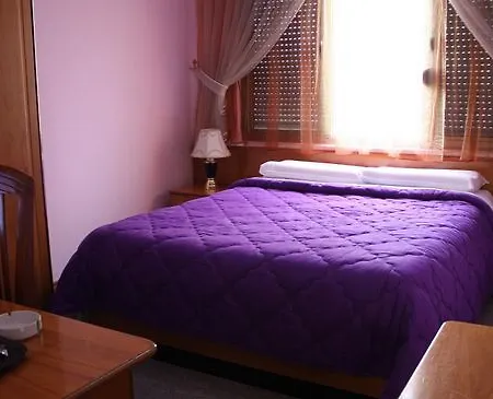Kruja Hotell
