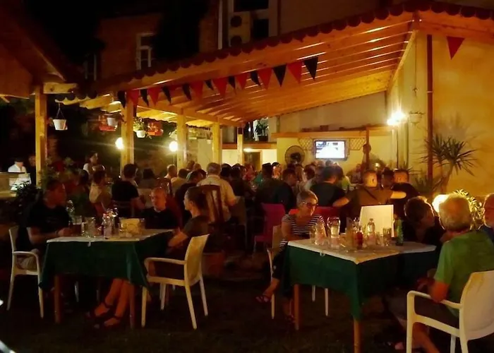 Kruja 酒店 地拉那