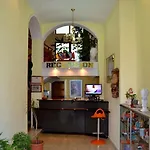 Kruja 3* Tirana