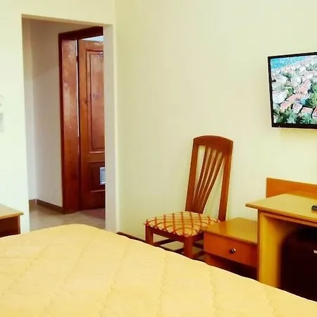 Kruja 3* Tirana