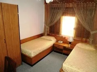 克鲁亚酒店